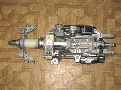 宝马525LI方向机管柱