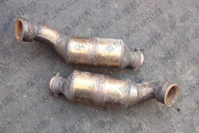 宝马760LI三元催化