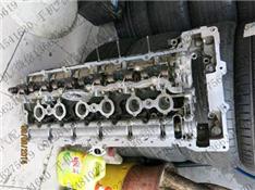宝马520LI缸盖