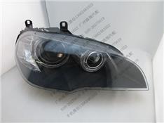 宝马X5前大灯