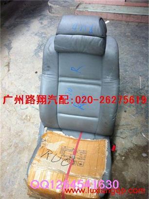 宝马X6座椅