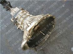 日产皮卡变速箱