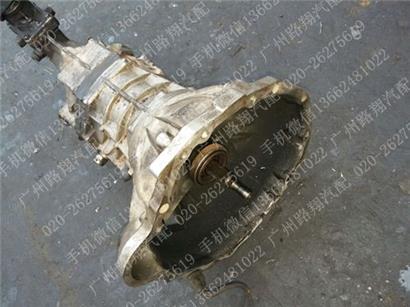 日产皮卡变速箱