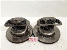 宝马X1刹车分泵