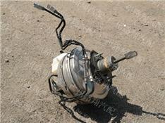 宝马640I刹车总泵