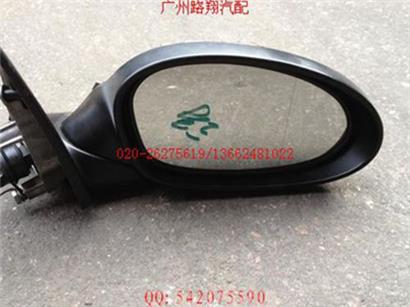 宝马328LI倒车镜