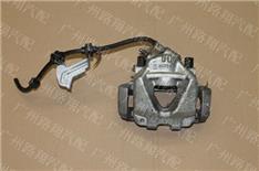 宝马328LI刹车分泵