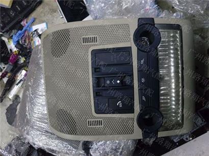 宝马X6天窗开关