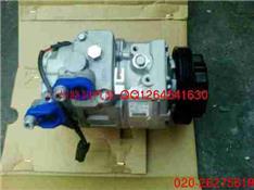 宝马523LI冷气泵