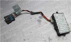 宝马530LI鼓风机电阻