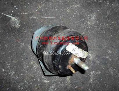 凯迪拉克CTS发动机几脚胶