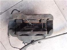 宝马730LI刹车分泵