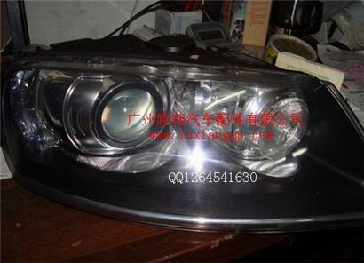 大众途锐前大灯