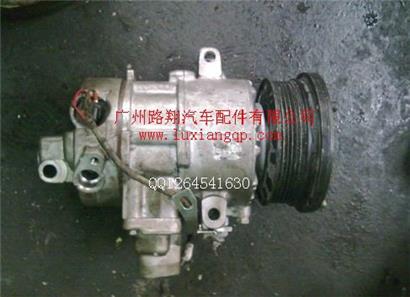 雷克萨斯LS430冷气泵