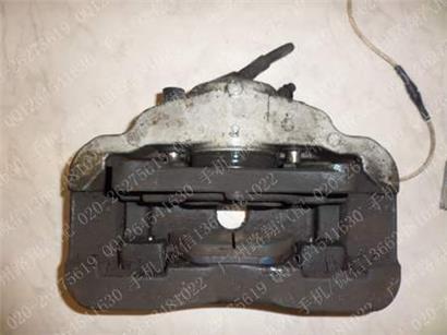 宝马745LI刹车分泵