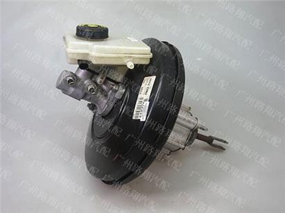 宝马迷你刹车真空泵