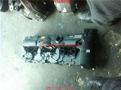 宝马X4气门室盖 7570292