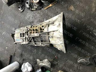 宝马M3变速箱 GS6-53BZ