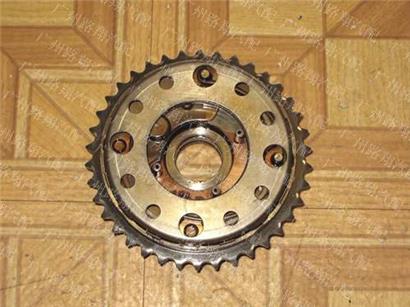 宝马528LI凸轮轴齿轮