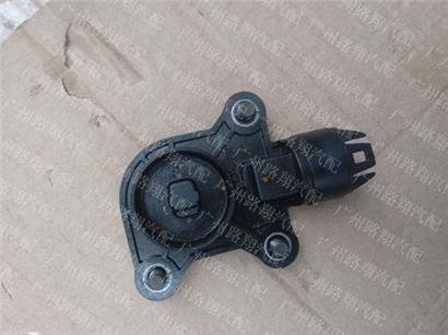 宝马525LI偏心轴传感器