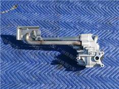 宝马M5机油泵 1141 7834 496