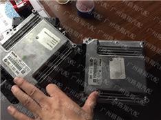 宝马320LI发动机电脑板-DME-ECU