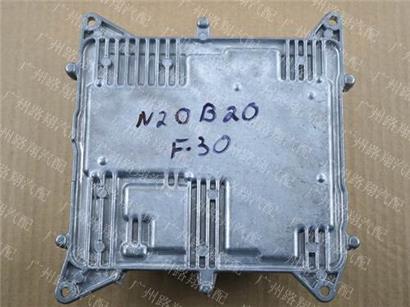 宝马328LI发动机电脑板-DME-ECU