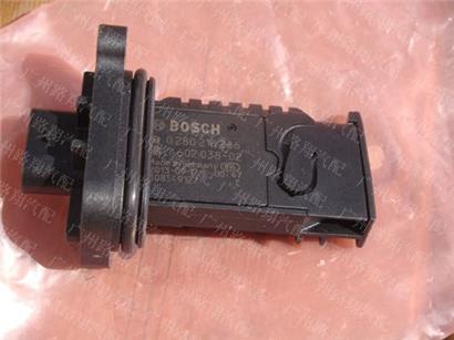 宝马316LI空气流量计