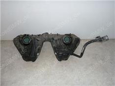 宝马630I油箱-E63-E64