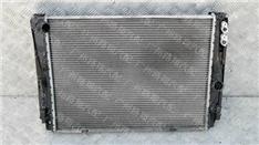 宝马120I水箱-E88-F20