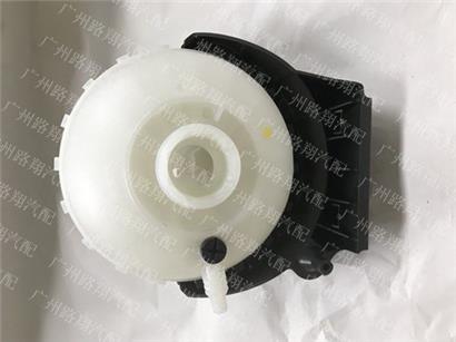 宝马118I付水壶-E88-F20