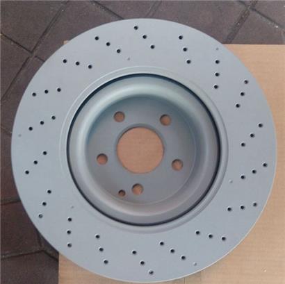 奔驰SLK350刹车碟