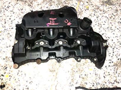 路虎揽胜气门室盖-柴油3.0T