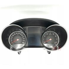 奔驰C300汽车仪表