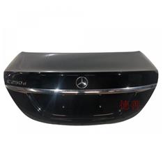 奔驰C300尾箱盖