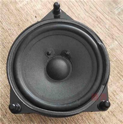 奔驰C180扬声器