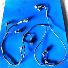 奔驰C63行人压力传感器