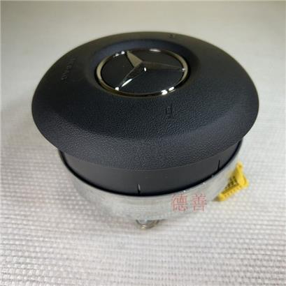 奔驰A180安全气囊