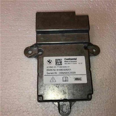 宝马528LI气囊电脑板