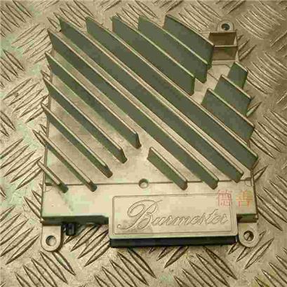 奔驰GLE450功率放大器