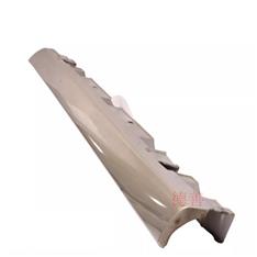 奔驰B180车身下裙